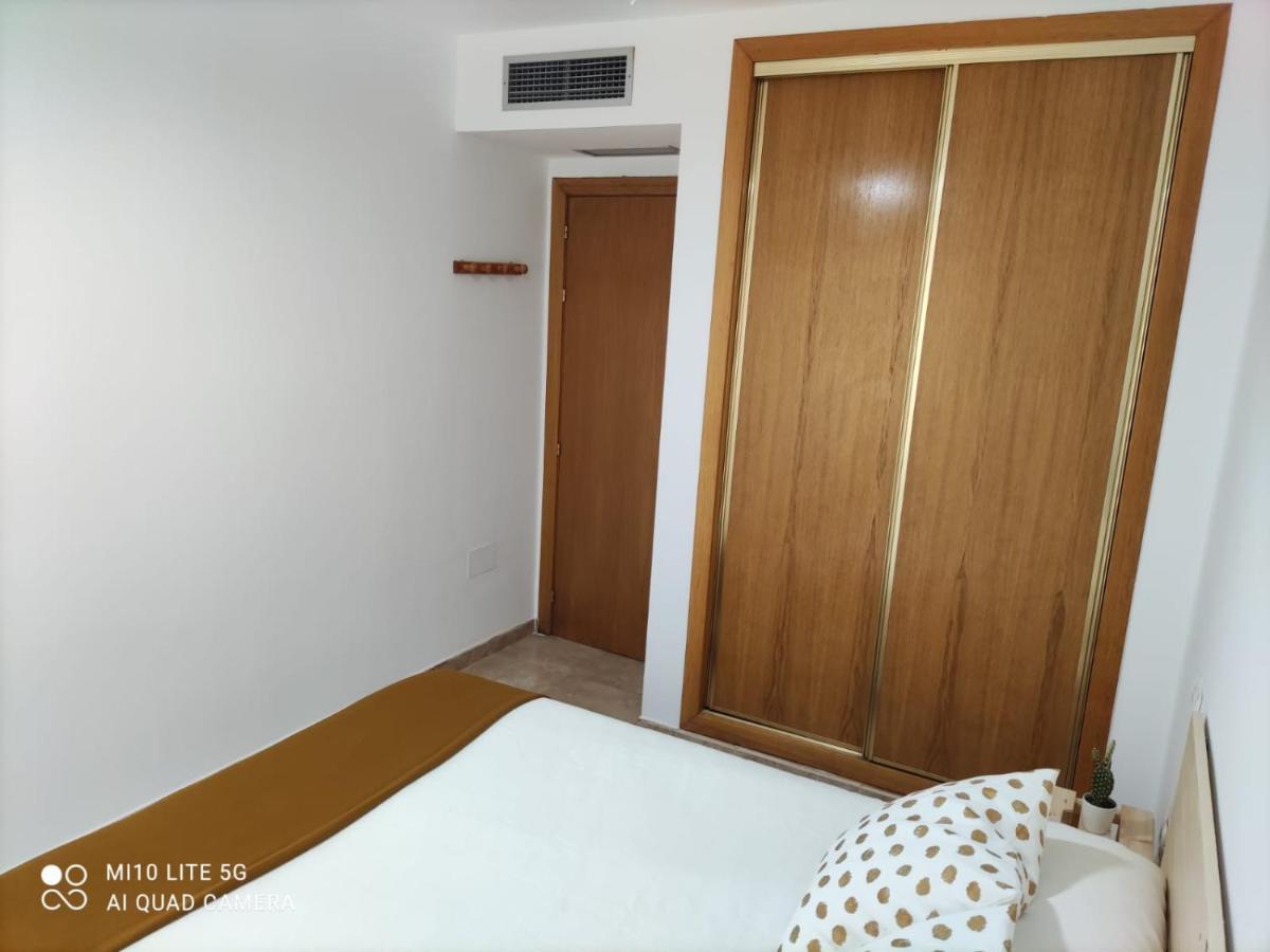 Love Rent4 Malaga Spiteri Екстер'єр фото